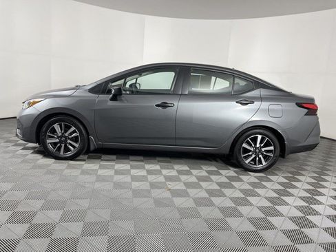 Used 2025 Nissan Versa S w/ S Plus Package FWD image 5