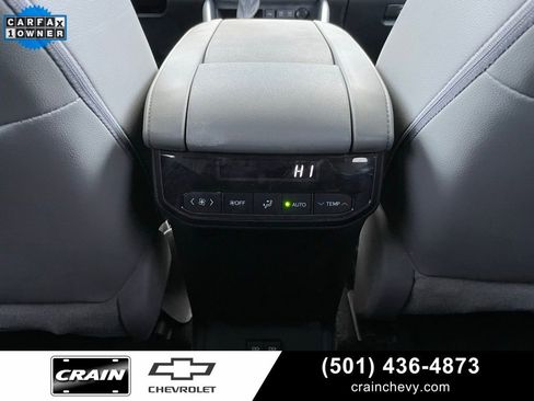 Used 2021 Toyota Highlander XLE image 29