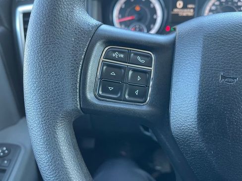 Used 2019 RAM 1500 Classic SLT RWD image 26