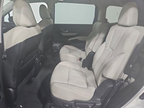 New 2026 Subaru Ascent Limited image 25