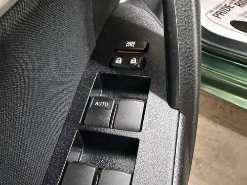 Used 2014 Toyota Corolla LE FWD image 14