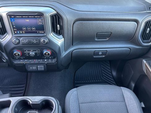 Used 2020 Chevrolet Silverado 1500 RST w/ Rally Edition RWD image 28