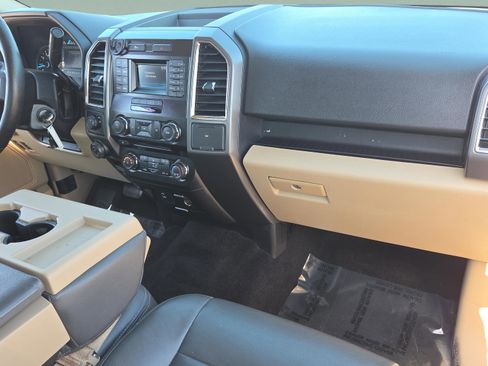 Used 2016 Ford F150 XLT w/ Equipment Group 301A Mid RWD image 17
