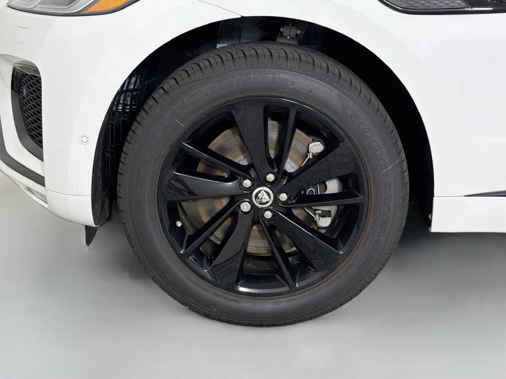 New 2026 Jaguar F-PACE R-Dynamic S AWD/4WD image 33