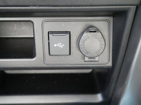 Certified 2024 Toyota 4Runner SR5 Premium image 21