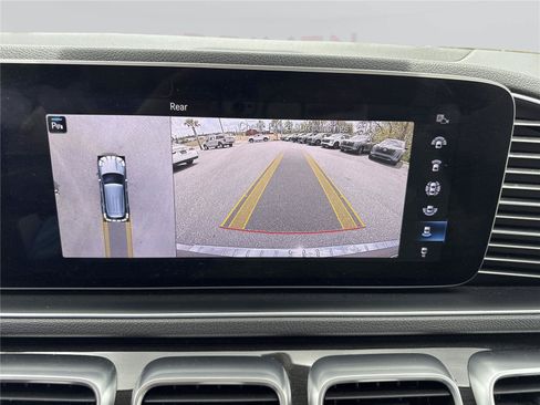Used 2020 Mercedes-Benz GLE 350 4MATIC image 26