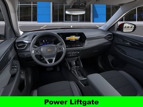 New 2026 Chevrolet TrailBlazer LT w/ Convenience Package FWD image 17