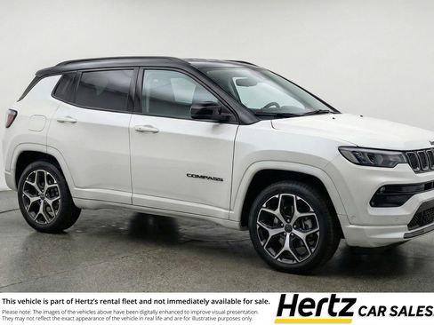 Used 2025 Jeep Compass Limited AWD/4WD image 1