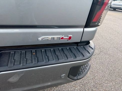 Used 2024 GMC Sierra 2500 AT4 w/ AT4 Premium Plus Package AWD/4WD image 7