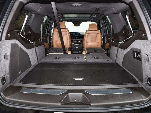 Used 2022 Cadillac Escalade ESV Sport w/ Touring Package AWD/4WD image 73