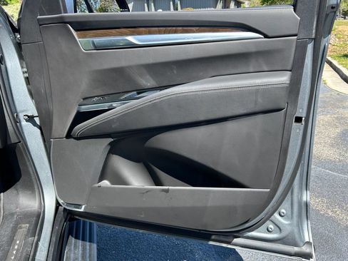 Used 2025 Cadillac Escalade Sport Platinum w/ LPO, Floor Liner Package AWD/4WD image 71