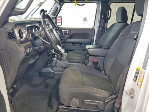 Used 2020 Jeep Gladiator Overland AWD/4WD image 7