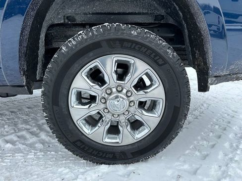 Used 2022 RAM 2500 Limited w/ Safety Group image 25