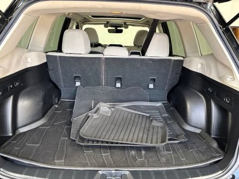 Used 2019 Subaru Forester Premium AWD/4WD image 20