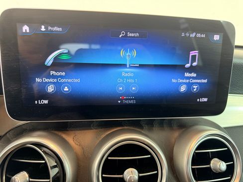 Used 2021 Mercedes-Benz GLC 300 image 19