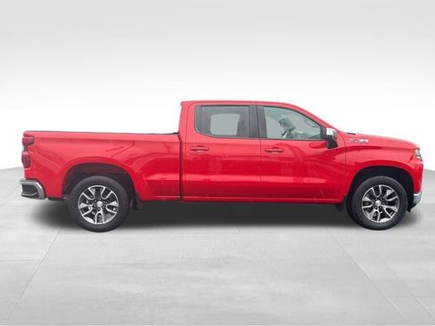 Used 2021 Chevrolet Silverado 1500 LT w/ Z71 Off-Road Package image 11