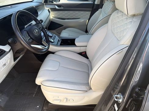Used 2020 Hyundai Palisade Limited FWD image 11