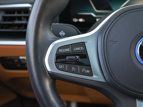 Used 2023 BMW i4 eDrive40 w/ M Sport Package image 19