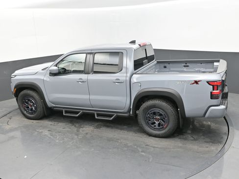 New 2025 Nissan Frontier Pro-X image 32