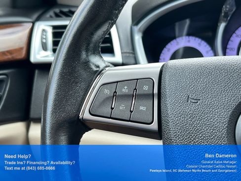 Used 2011 Cadillac SRX Performance FWD image 29