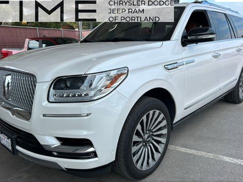 Used 2019 Lincoln Navigator L Reserve image 1