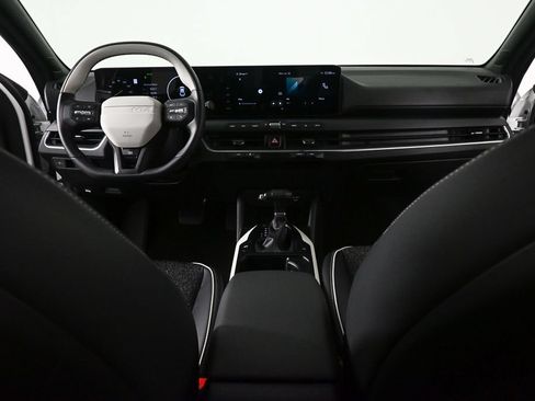 Used 2025 Kia K4 GT-Line FWD image 16
