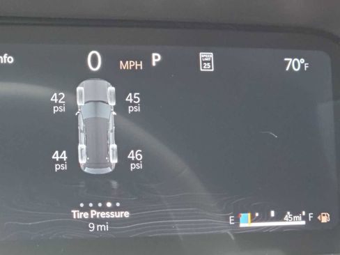 New 2026 Jeep Grand Cherokee Altitude AWD/4WD image 23