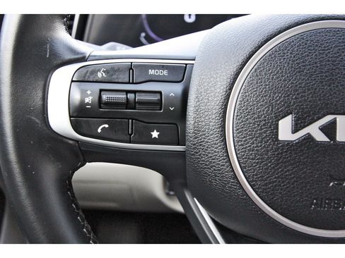 Certified 2023 Kia Sportage EX FWD image 19
