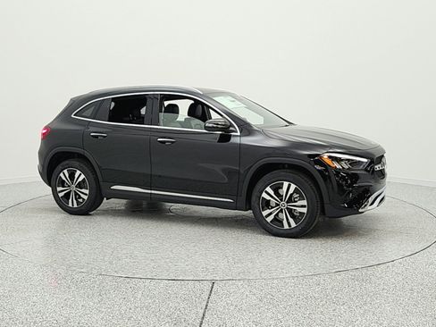 New 2026 Mercedes-Benz GLA 250 GLA 250 image 4