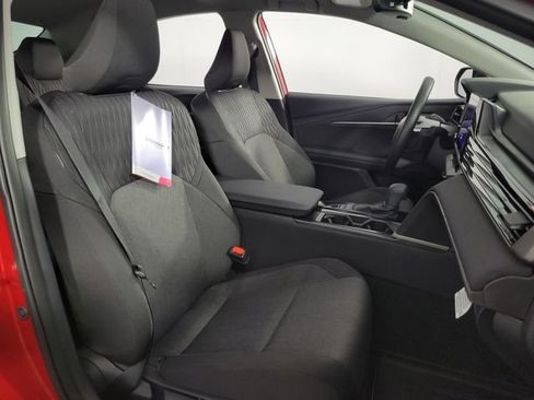 Used 2026 Toyota Camry LE w/ Convenience Package FWD image 15