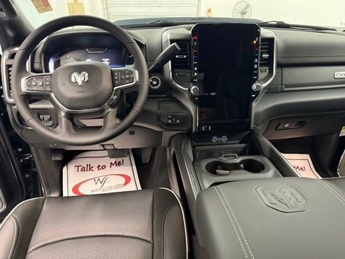 New 2026 RAM 2500 Laramie AWD/4WD image 15