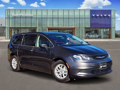 Used 2019 Chrysler Pacifica Touring