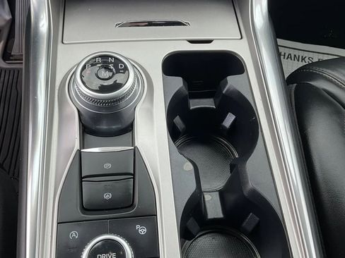 Used 2020 Ford Explorer Platinum w/ Premium Technology Package AWD/4WD image 22