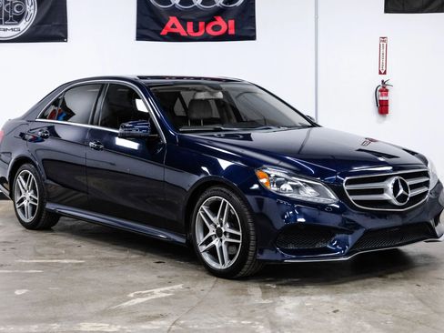 Used 2014 Mercedes-Benz E 350 4MATIC Sedan image 3
