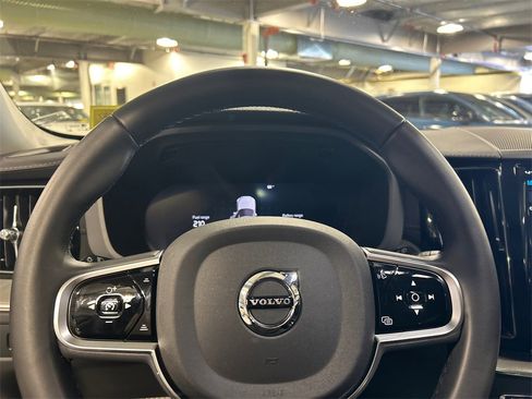Certified 2025 Volvo XC60 T8 Ultra w/ Protection Package Premier image 12