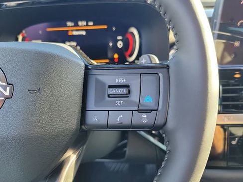 New 2026 Nissan Pathfinder SL FWD image 12