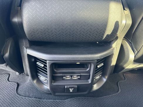 Used 2019 RAM 1500 Laramie image 26