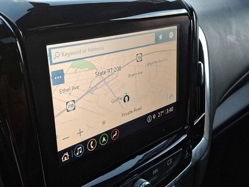 Used 2023 Chevrolet Traverse LT w/ LT Premium Package image 18