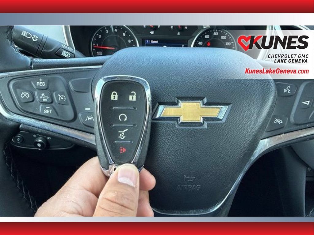 Used 2024 Chevrolet Equinox LT AWD/4WD image 26