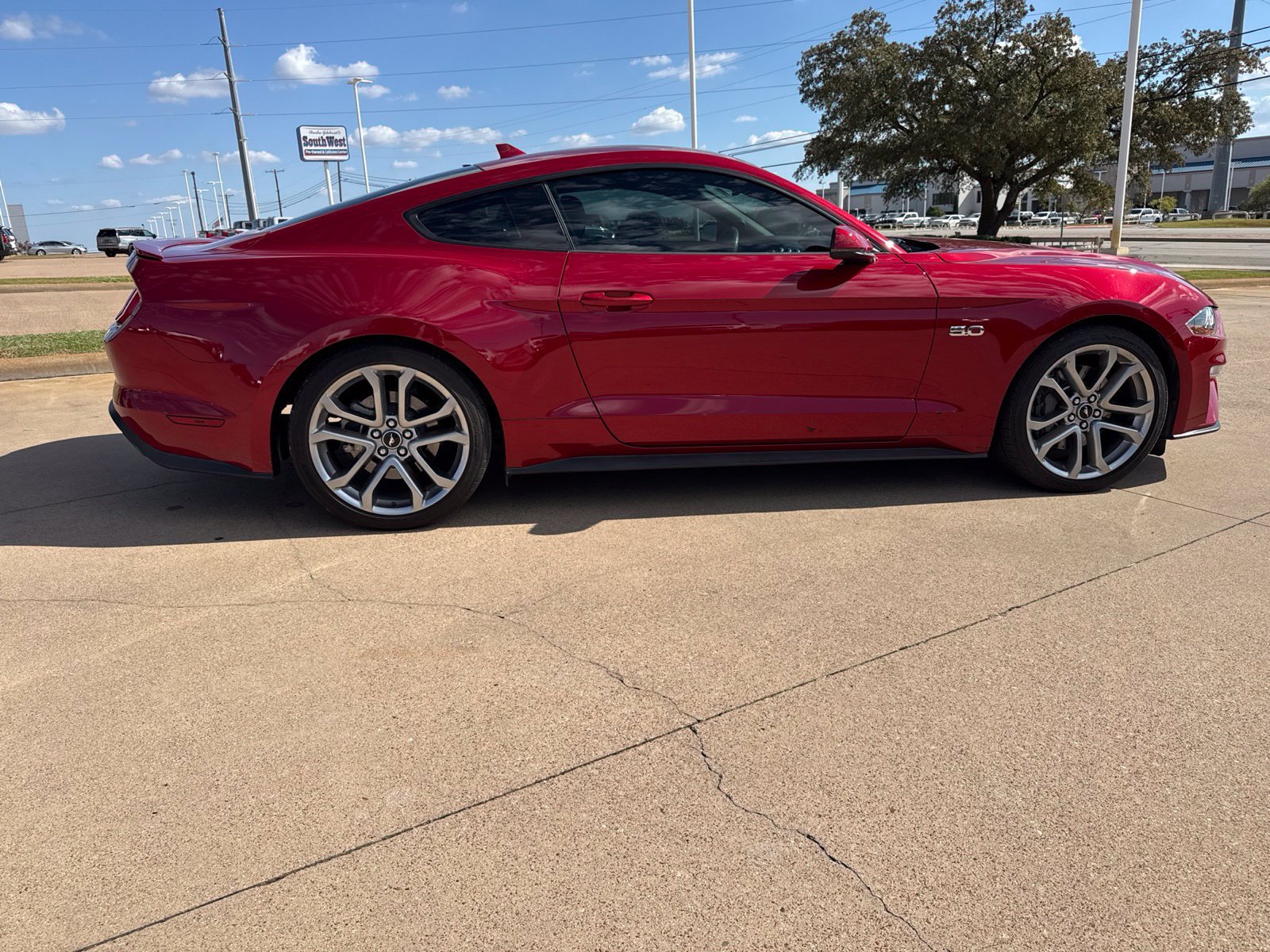 Used 2023 Ford Mustang GT Premium w/ Equipment Group 401A RWD image 8