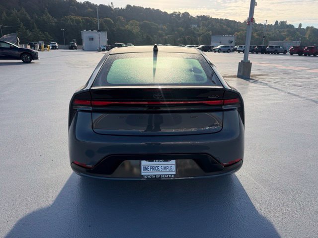 Certified 2023 Toyota Prius Limited AWD/4WD image 7