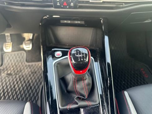 Used 2024 Volkswagen GTI Autobahn image 12