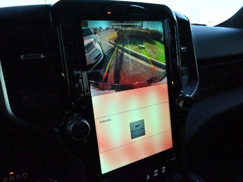 Used 2025 RAM 1500 Big Horn image 13