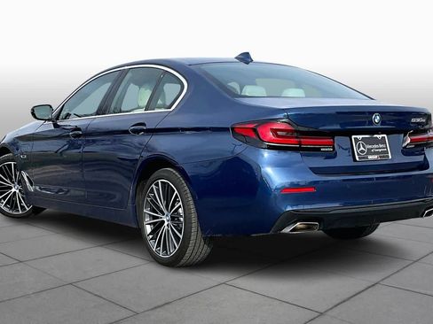 Used 2023 BMW 530e w/ Executive Package image 11