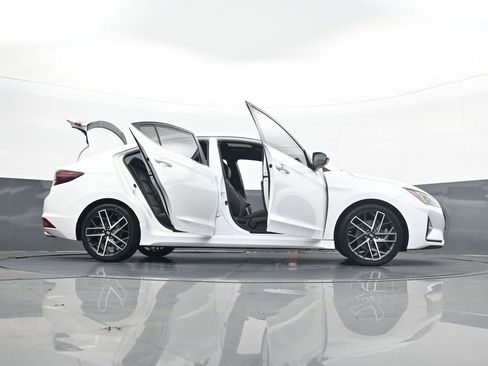 Used 2020 Hyundai Elantra Sport w/ Cargo Package (C1) FWD image 33