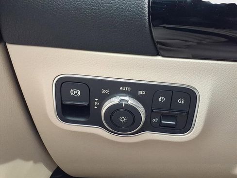 Used 2023 Mercedes-Benz GLA 250 image 25