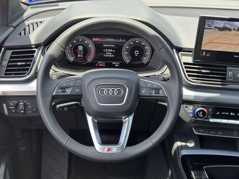 Used 2025 Audi Q5 2.0T Premium Plus AWD/4WD image 11