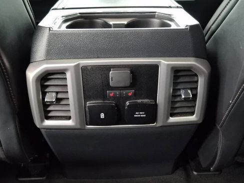 Used 2022 Ford F350 Platinum w/ Tremor Off-Road Package image 15