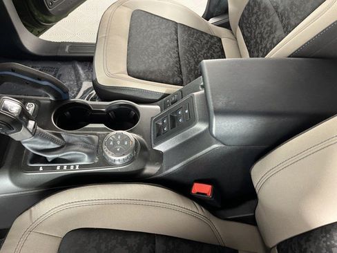 Used 2023 Ford Bronco Wildtrak AWD/4WD image 25