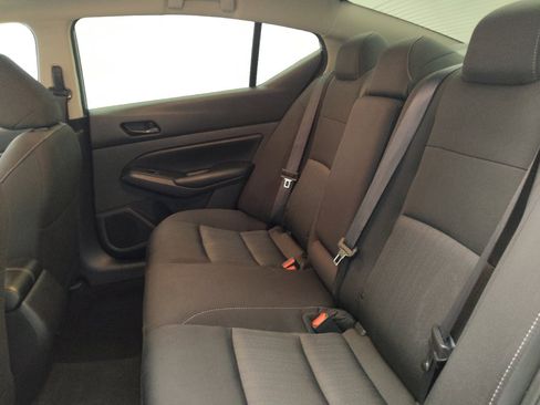 Used 2024 Nissan Altima 2.5 S FWD image 18